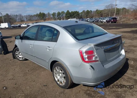 2011 Nissan Sentra 2.0S z USA, uszkodzony, nr VIN 3N1AB6APXBL699627